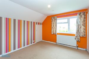 Bedroom- click for photo gallery